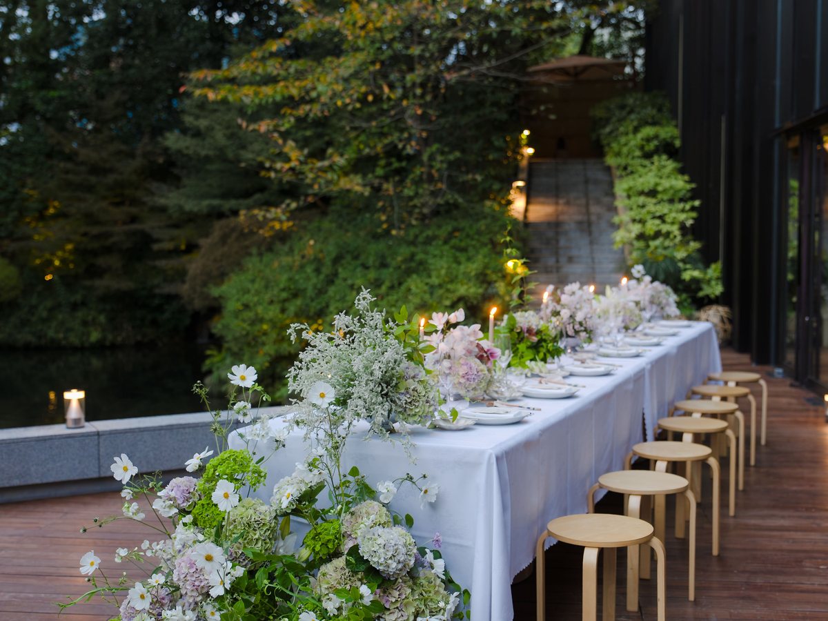 Long table, greenery